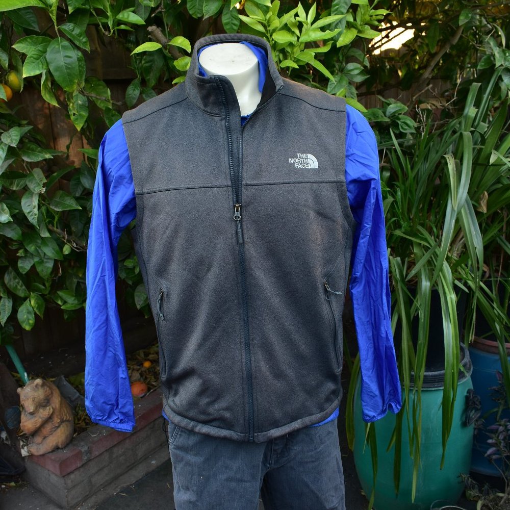 MENS THE NORTH FACE SOFT SHELL VEST SIZE LARGE